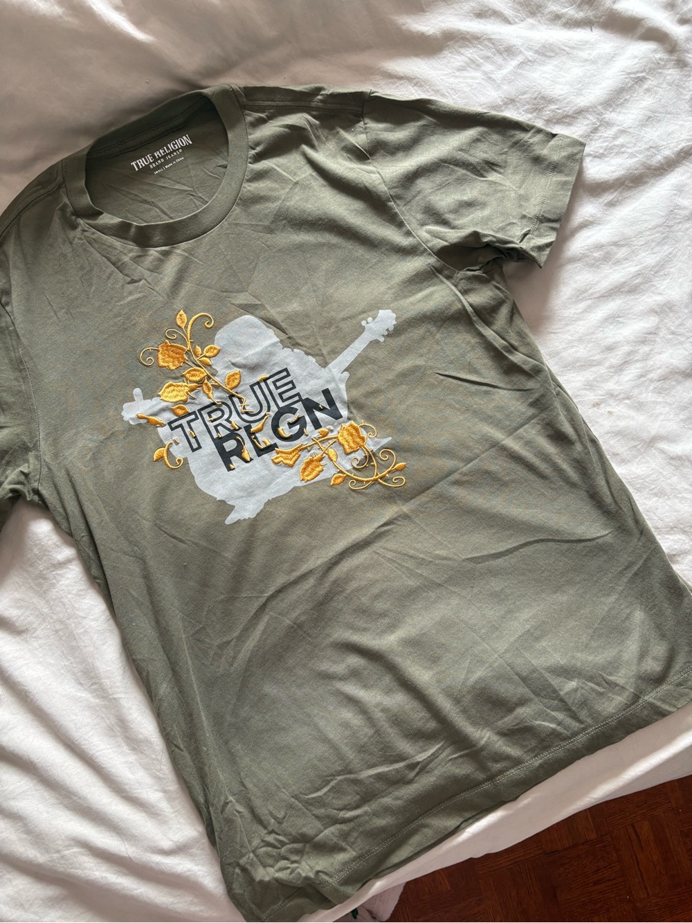 True Religion Olive Green Tee with White Logo - Picture 3 of 3